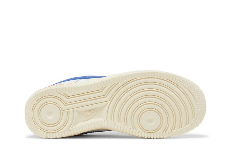 Кроссовки Nike Wmns Air Force 1 '07 LX 'Command Force'