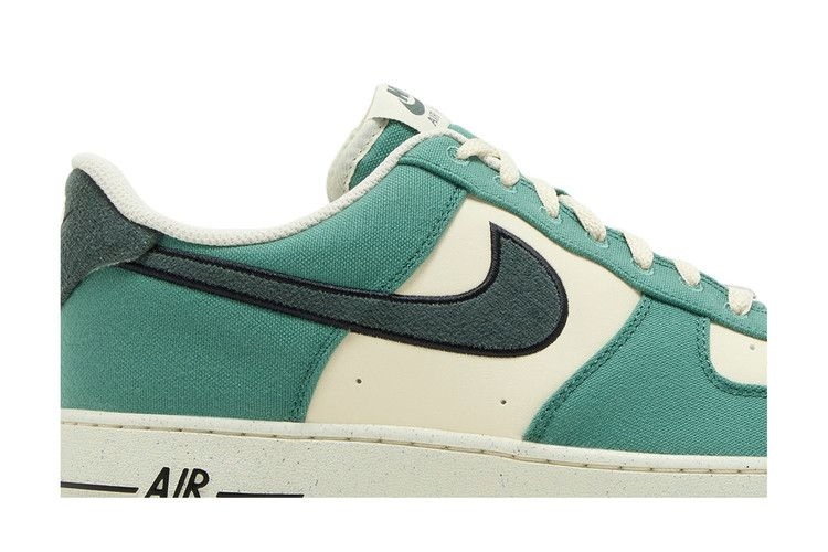 Кроссовки Nike Air Force 1 '07 LV8 'Notebook Doodle Pack - Vintage Green'