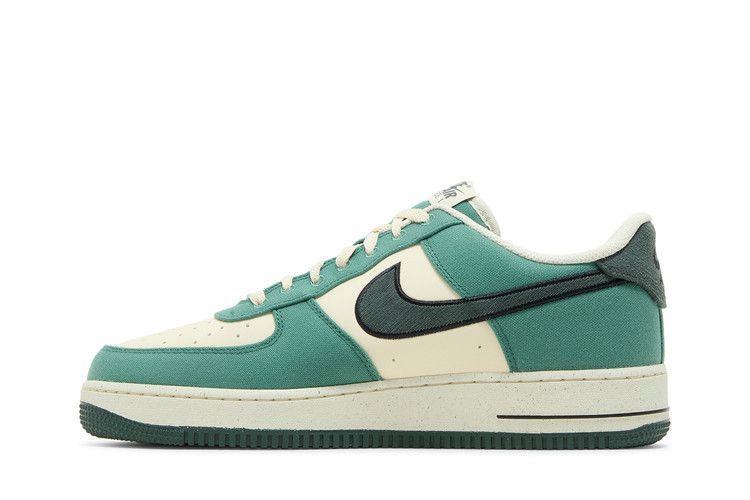 Кроссовки Nike Air Force 1 '07 LV8 'Notebook Doodle Pack - Vintage Green'