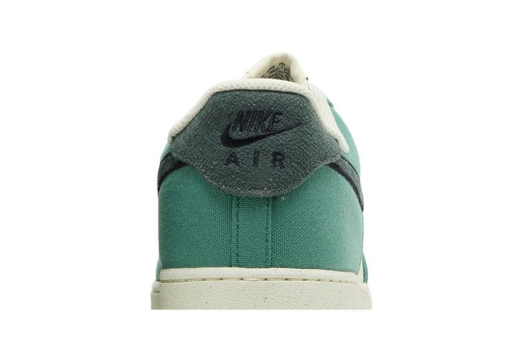 Кроссовки Nike Air Force 1 '07 LV8 'Notebook Doodle Pack - Vintage Green'