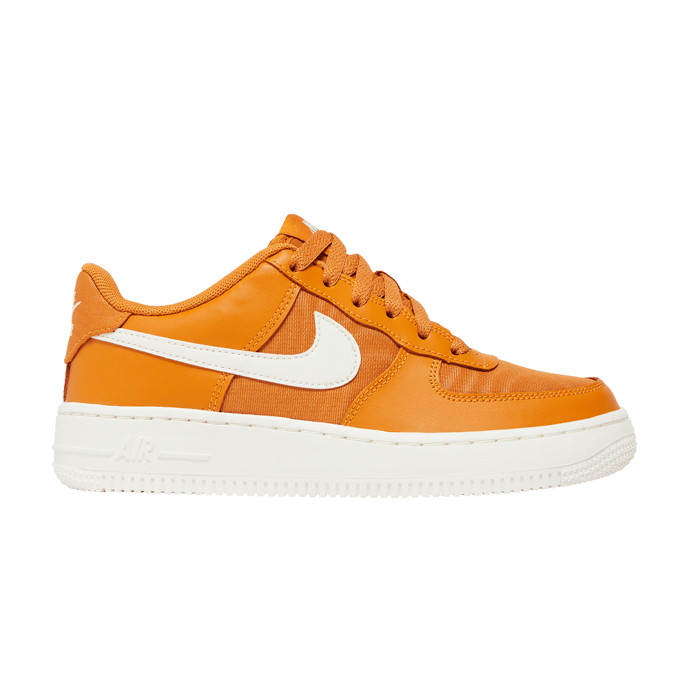 Nike air force 1 lv8 cena best sale