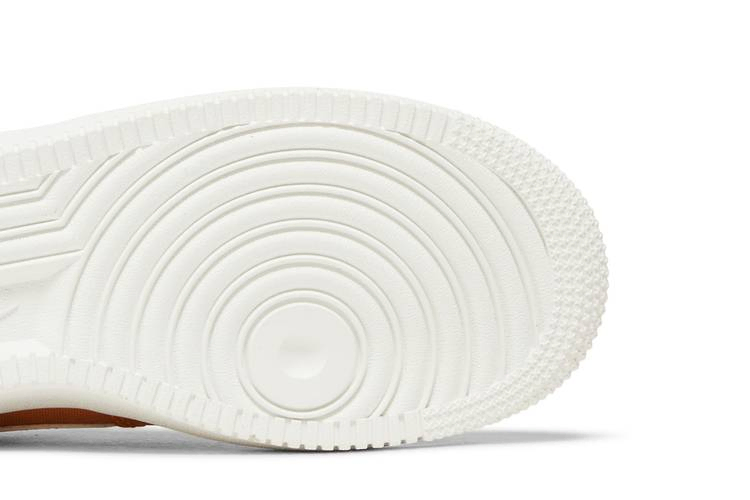 Кроссовки Nike Air Force 1 LV8 2 GS 'Monarch Canvas'