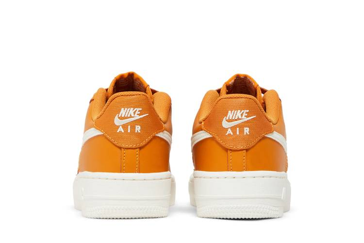 Кроссовки Nike Air Force 1 LV8 2 GS 'Monarch Canvas'