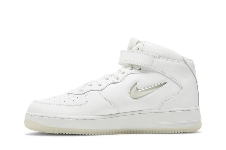 Кроссовки Nike Air Force 1 Mid 'Color of the Month - Summit White'