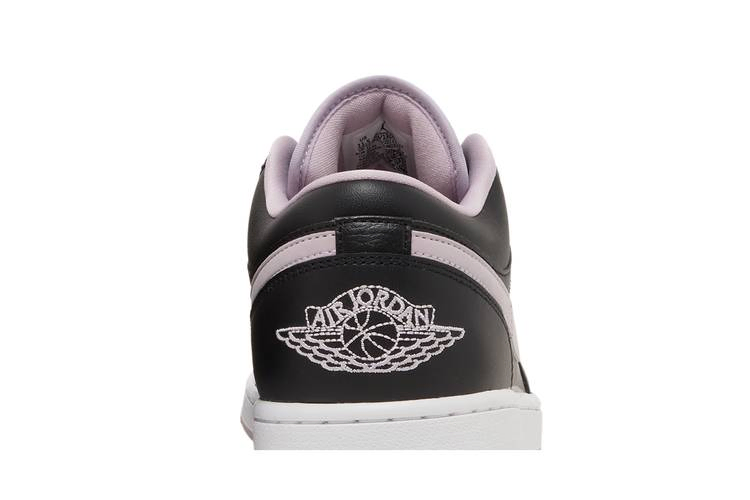 Кроссовки Air Jordan 1 Low SE 'Black Iced Lilac'