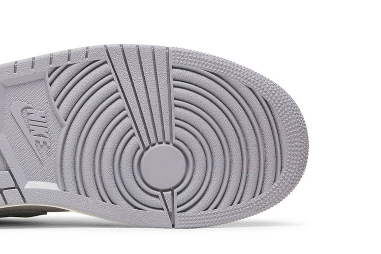 Кроссовки Air Jordan 1 Low SE Craft 'Inside Out - Cement Grey'