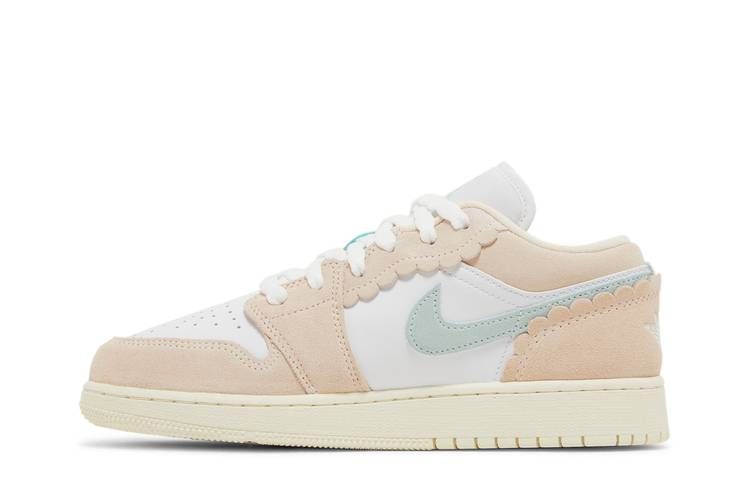 Кроссовки Air Jordan 1 Low SE GS 'Scalloped Edge'