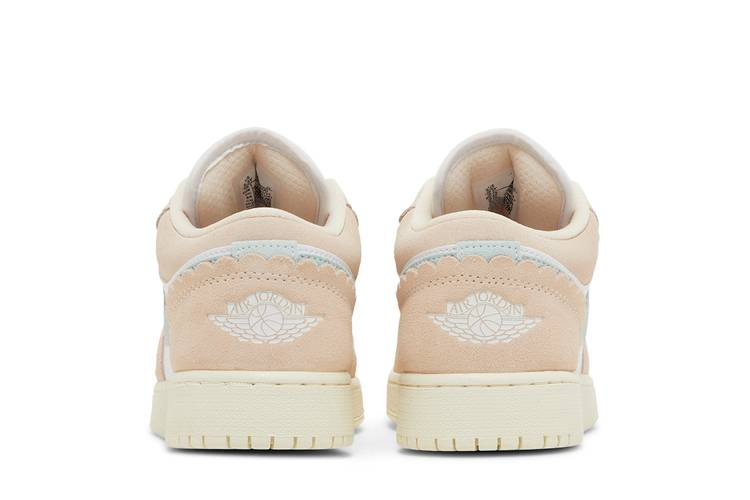 Кроссовки Air Jordan 1 Low SE GS 'Scalloped Edge'