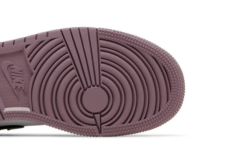 Кроссовки Air Jordan 1 Low SE GS 'Sky J Mauve'