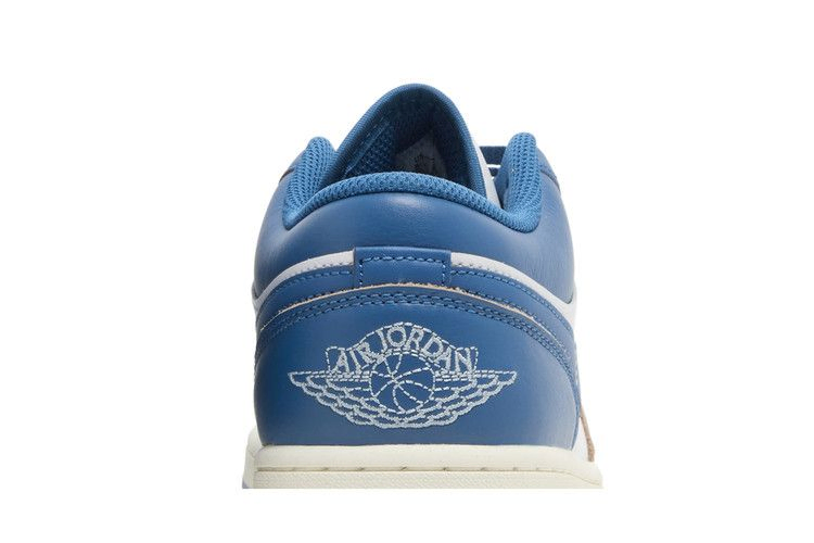 Кроссовки Air Jordan 1 Low SE 'Industrial Blue'