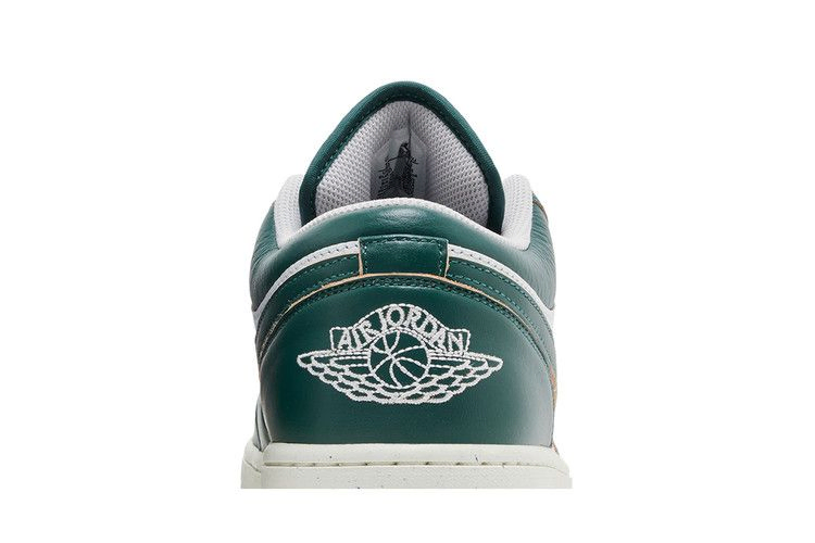 Кроссовки Air Jordan 1 Low SE 'Oxidized Green'