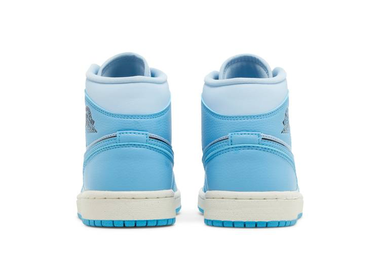 Кроссовки Wmns Air Jordan 1 Mid SE 'Ice Blue'