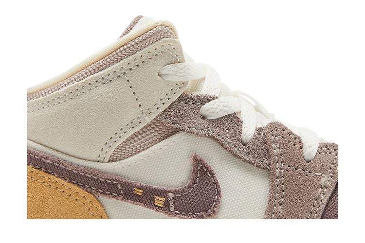Кроссовки Air Jordan 1 Mid SE Craft TD 'Inside Out - Taupe Haze'