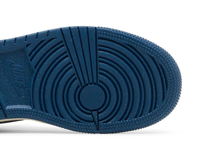 Кроссовки Air Jordan 1 Mid SE GS 'Industrial Blue'