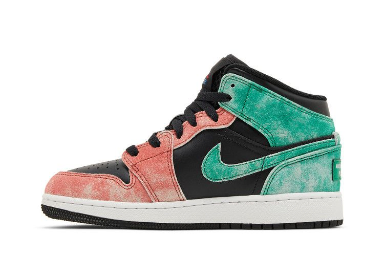 Кроссовки Air Jordan 1 Mid SE GS 'MJ's Playground'