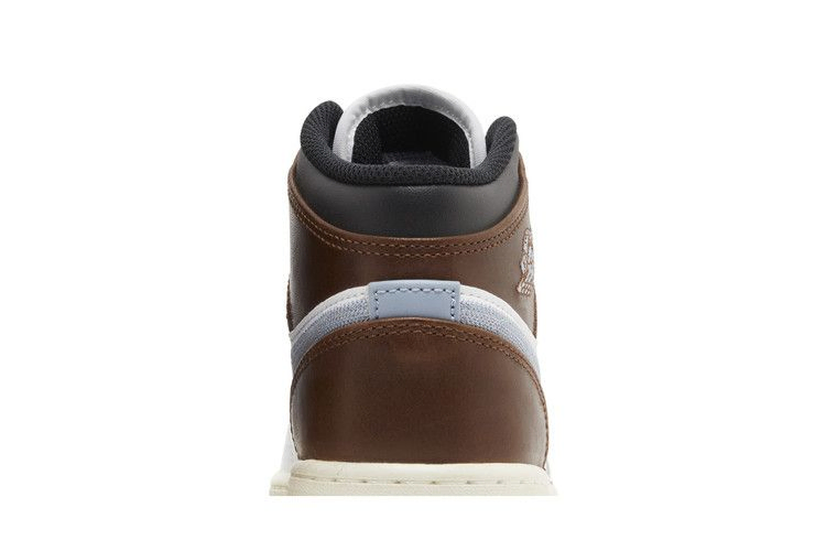 Кроссовки Air Jordan 1 Mid SE GS 'White Blue Grey'