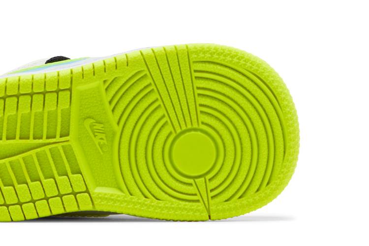 Кроссовки Air Jordan 1 Mid SE TD 'Warped Swoosh'