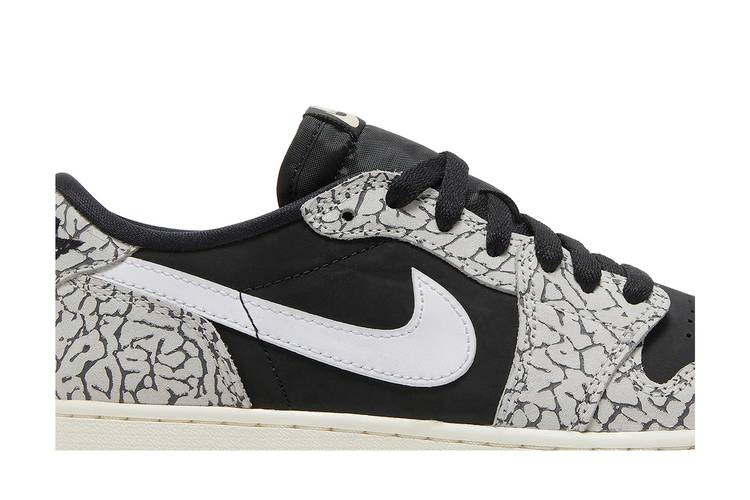 Кроссовки Air Jordan 1 Retro Low OG GS 'Black Cement'