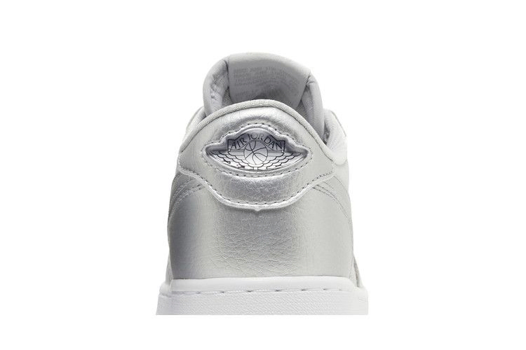 Кроссовки Air Jordan 1 Retro Low OG GS 'Metallic Silver'