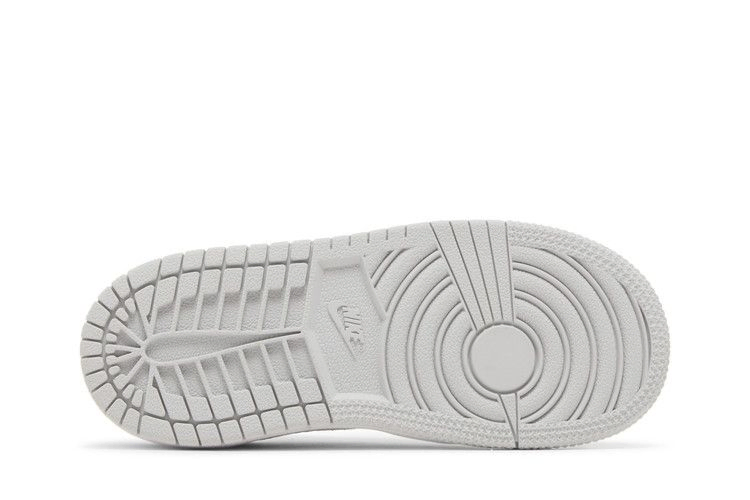 Кроссовки Air Jordan 1 Retro Low OG TD 'Metallic Silver'