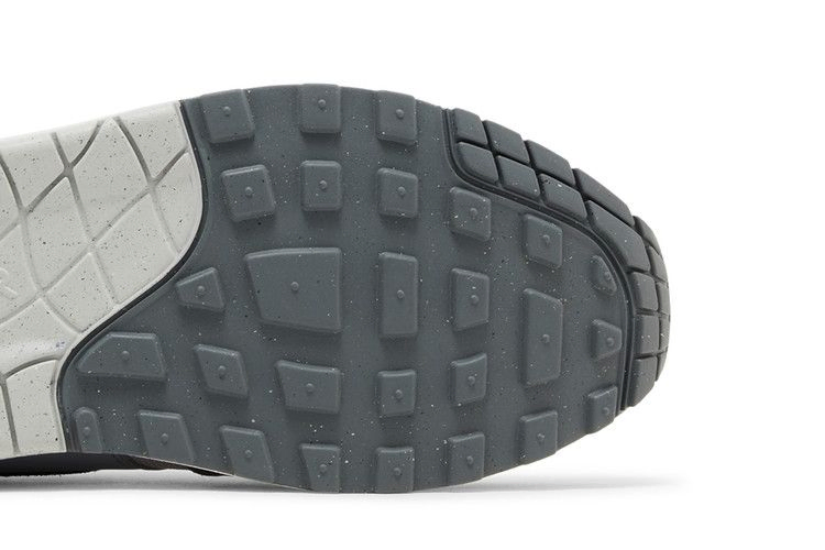 Кроссовки Nike Air Max 1 'Photon Dust Wolf Grey'