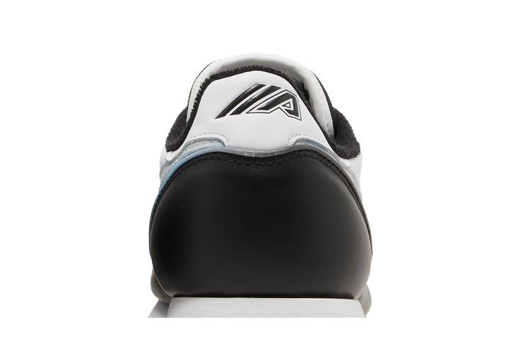 Кроссовки Reebok Anuel AA x Classic Leather 1983 Vintage 'Caribbean Sky'