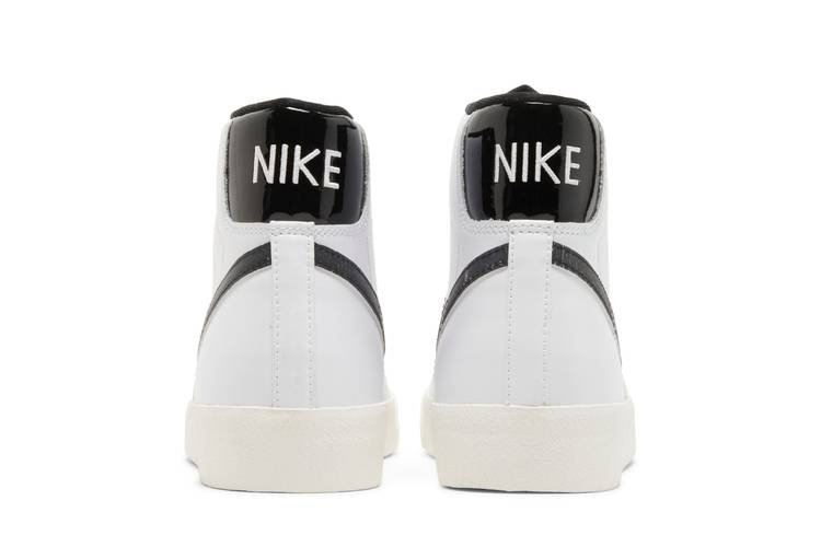 Кроссовки Nike Blazer Mid '77 EMB 'World Champ'