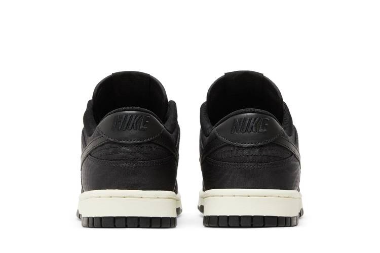 Кроссовки Nike Dunk Low 'Black Canvas'