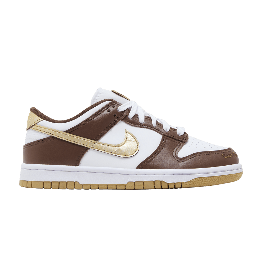 dunk-low-gs-cacao-wow-metallic-gold-hm3725-171