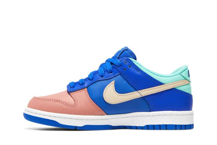 Кроссовки Nike Dunk Low SE GS 'Salmon Toe'