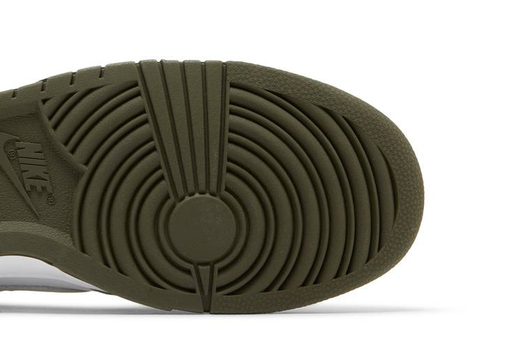 Кроссовки Nike Dunk Low 'Oil Green'
