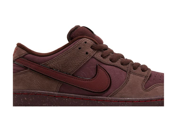 Кроссовки Nike Dunk Low Premium SB 'City of Love Collection - Burgundy Crush'