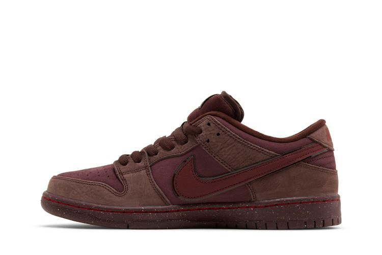 Кроссовки Nike Dunk Low Premium SB 'City of Love Collection - Burgundy Crush'