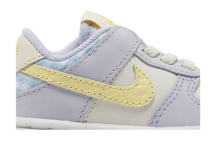 Кроссовки Nike Dunk Low SE TD 'Easter'