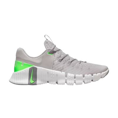 Nike Free Metcon 5 'Iron Ore Green Strike'