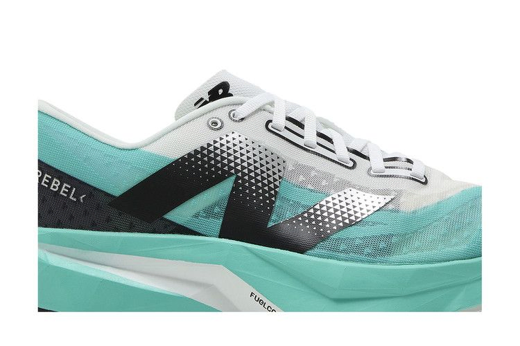 New Balance FuelCell Rebel v4 Cyber Jade MFCXCT4