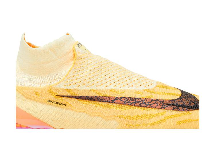 Кроссовки Nike Phantom GX Elite Gripknit DF FG SE 'Blaze Pack'