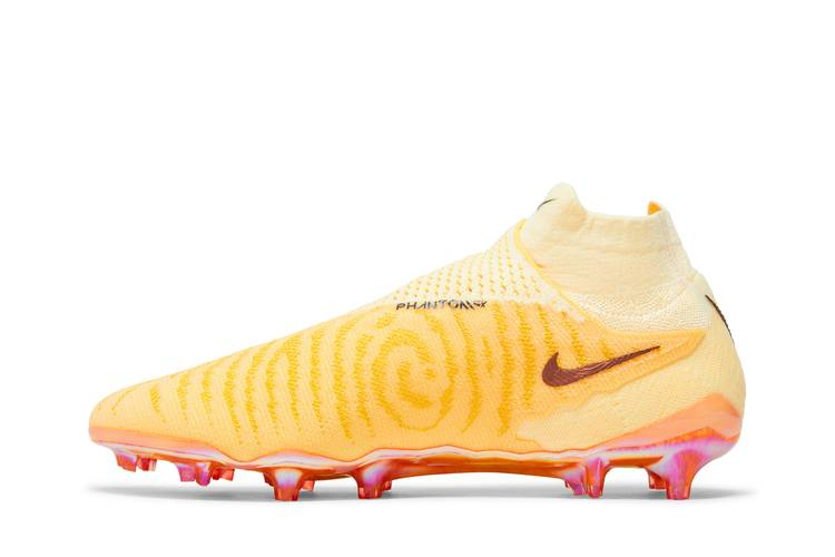 Кроссовки Nike Phantom GX Elite Gripknit DF FG SE 'Blaze Pack'