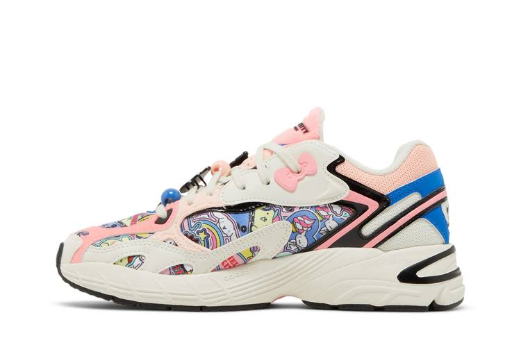 Кроссовки adidas Hello Kitty x Wmns Astir 'Hello Kitty and Friends'