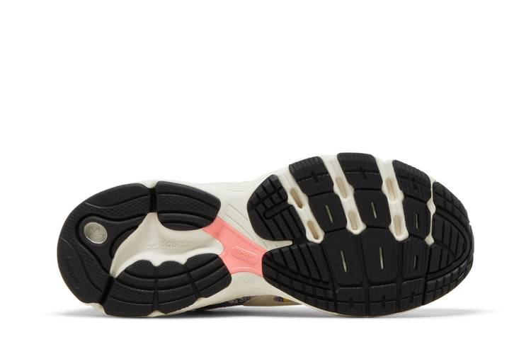 Кроссовки adidas Hello Kitty x Wmns Astir 'Hello Kitty and Friends'