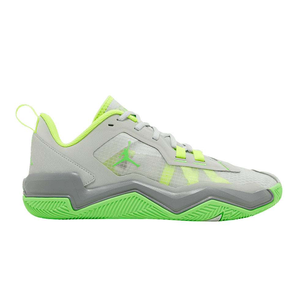 jordan-one-take-4-grey-green-strike-dz3338-003