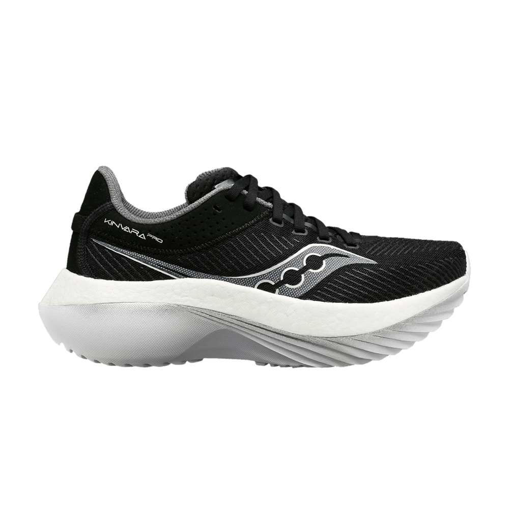 kinvara-pro-wide-black-white-s20848-10