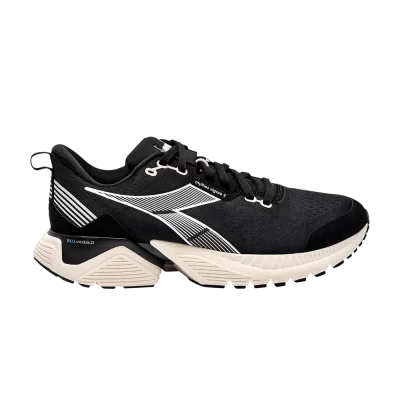 Diadora Mythos Blushield Vigore 2 'Black Whisper White'