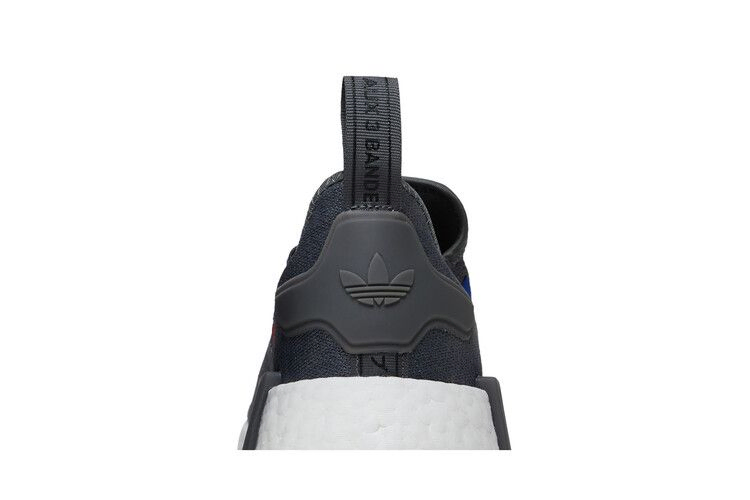 Кроссовки adidas NMD_R1 'Grey Scarlet Blue'