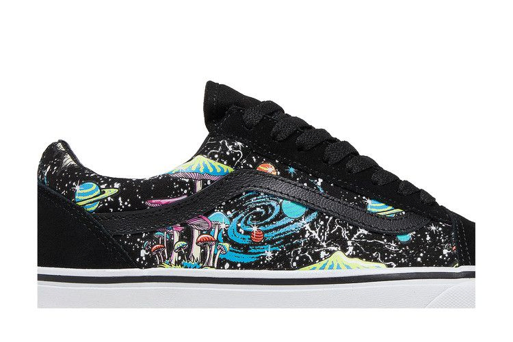 Кроссовки Vans Old Skool 'Glow In The Dark - Psychedelic Space'