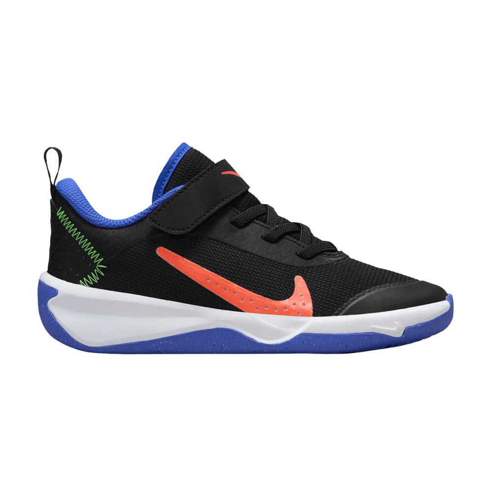 omni-multi-court-ps-black-hyper-orange-blue-dm9026-007