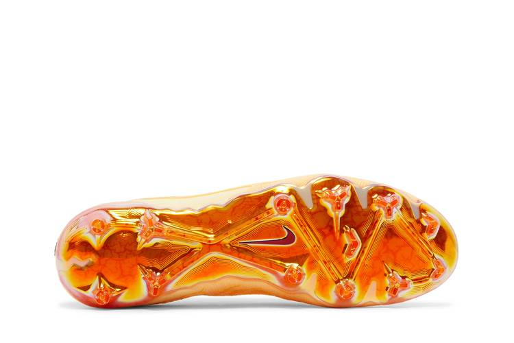 Кроссовки Nike Phantom GX Elite Gripknit SE FG 'Blaze Pack'