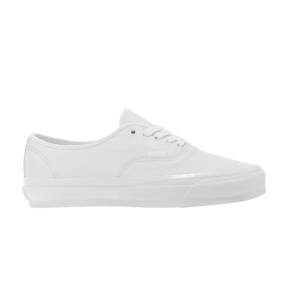 premium-authentic-44-white-leather-vn000cqawww