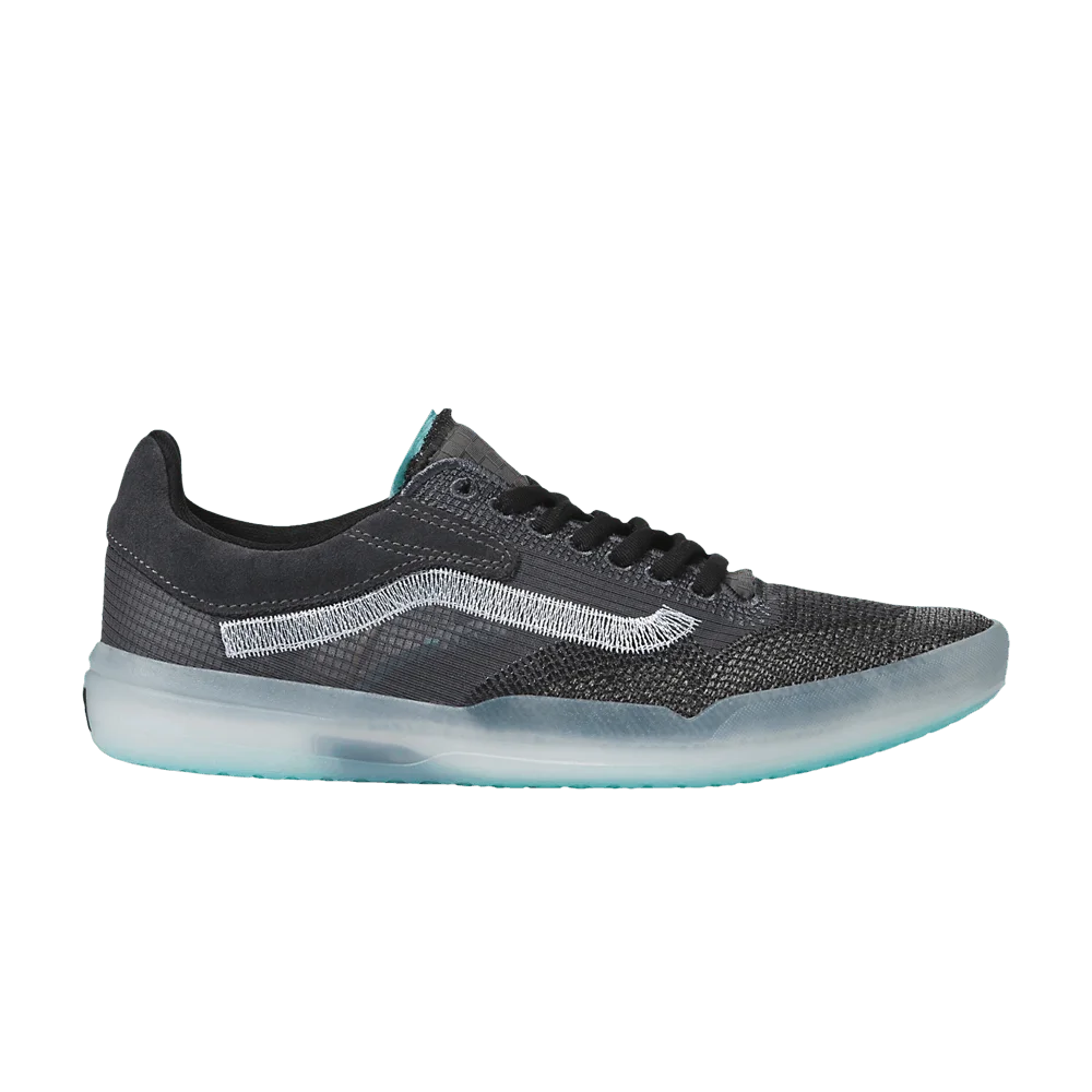 Кроссовки Vans UltimateWaffle EXP 'Dark Grey Ice'