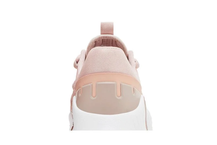 Кроссовки Nike Wmns Free Metcon 5 'Pink Oxford'
